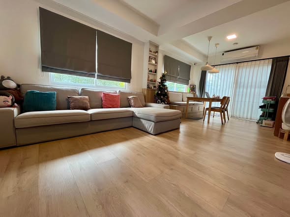 living room and room interior of Villaggio Suksawat-Prachauthit