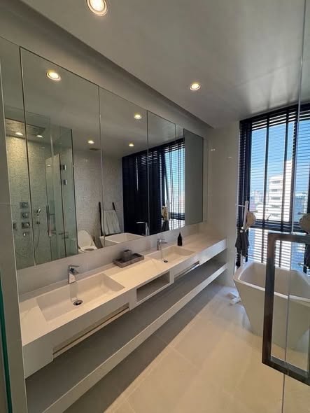 bathroom of VITTORIO Sukhumvit 39 วิตโตริโอ สุขุมวิท 39