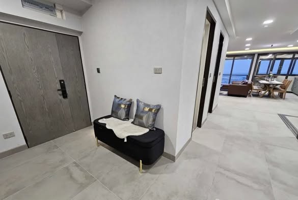 bedroom and living room of Waterford Diamond Tower