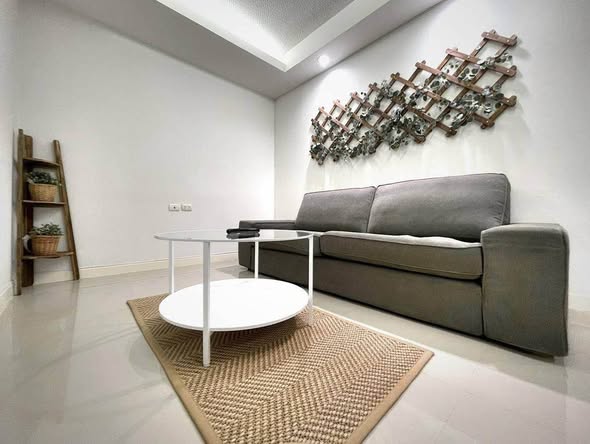 living room of Waterford Sukhumvit 50