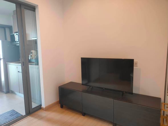 room interior of Whizdom Connect Sukhumvit