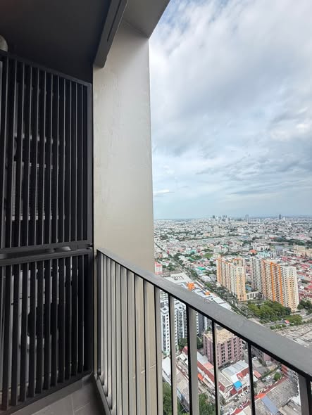 Whizdom Essence Sukhumvit วิสซ์ดอม เอสเซ้นส์ สุขุมวิท