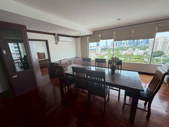 Wilshire Condominium