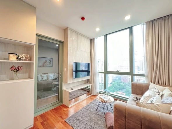 bedroom and living room and room interior of Wish Signature II Midtown Siam
