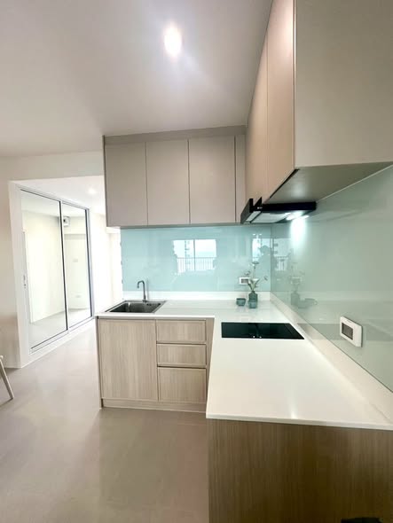 kitchen of Wongamat Garden Beach Resort Condominium