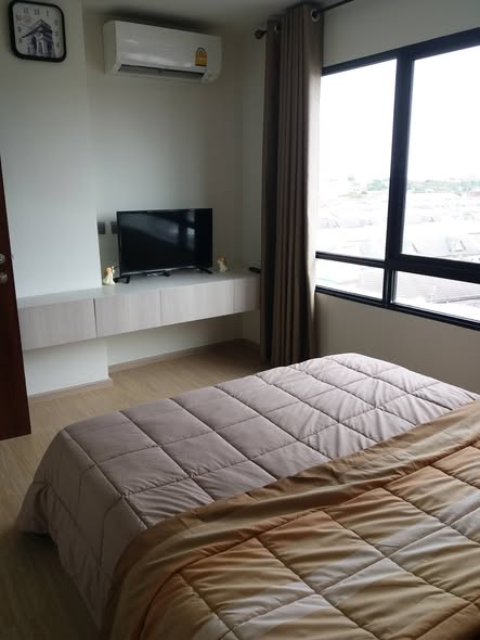 bedroom of Wynn Condo Phahon Yothin 52