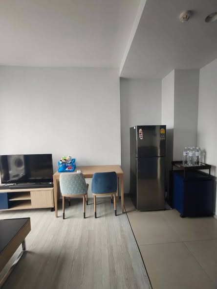 bedroom and living room of XT Ekkamai
