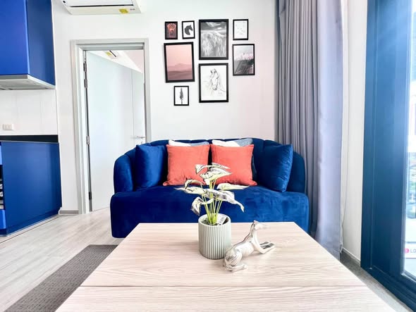 living room of XT Ekkamai