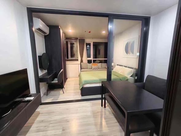 bedroom and room interior of XT HUAIKHWANG