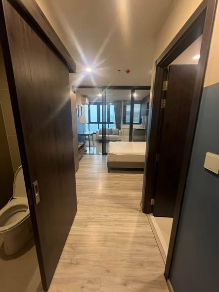 bedroom and room interior of XT HUAIKHWANG