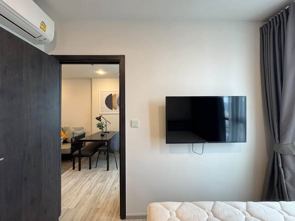 bedroom and room interior of XT HUAIKHWANG