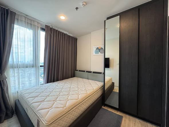 bedroom and room interior of XT HUAIKHWANG