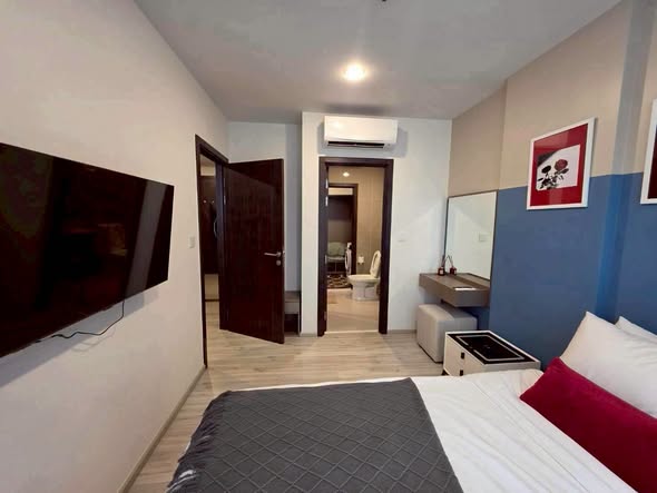 bedroom and room interior of XT HUAIKHWANG