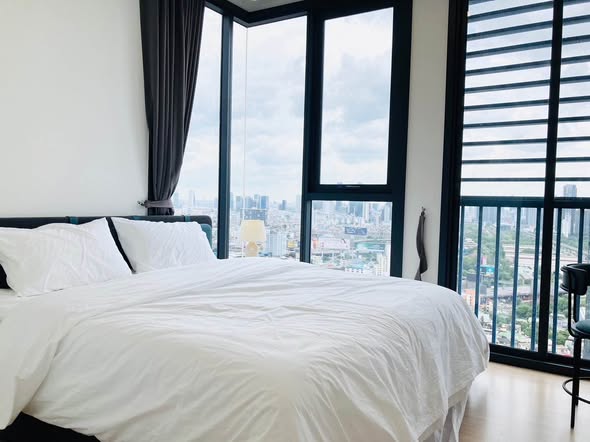 bedroom of XT Phayathai