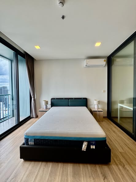 bedroom of XT Phayathai