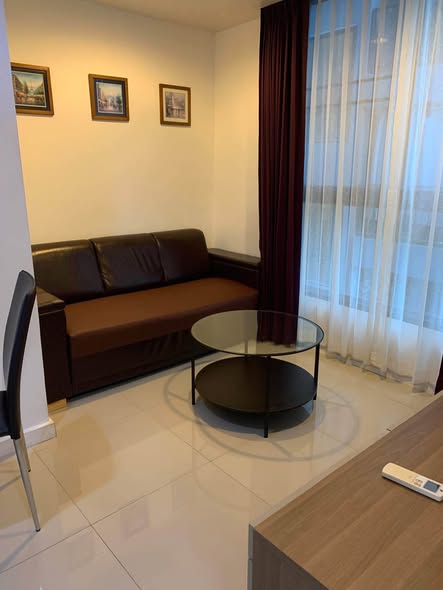bedroom and living room of Zenith Place Sukhumvit 42