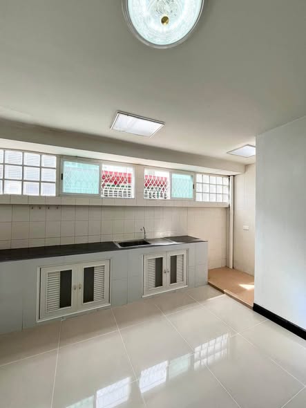 bathroom of หมู่บ้านคลองจั่นวิลล่า1