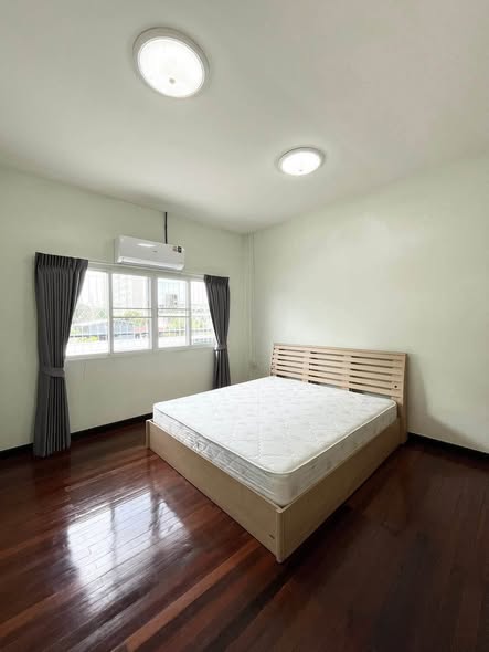 bedroom of หมู่บ้านคลองจั่นวิลล่า1
