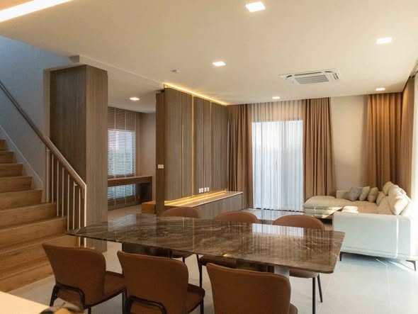 living room of มัณฑนา บางนา กม.15 | MANTANA Bangna km. 15