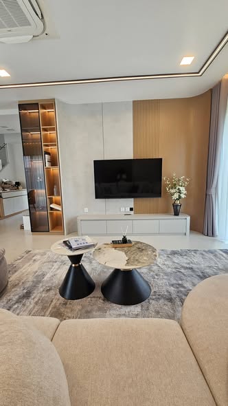 living room and bedroom of มัณฑนา บางนา กม.15 | MANTANA Bangna km. 15