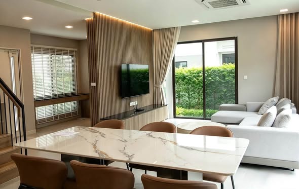 living room and room interior of มัณฑนา บางนา กม.15 | MANTANA Bangna km. 15