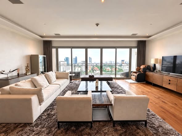 living room of 185 Rajadamri