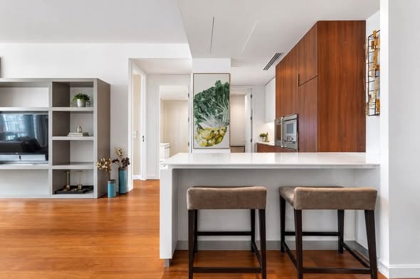living room and kitchen of 185 Thanon Ratchadamri