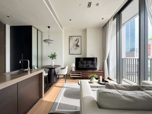 living room of 28 Chidlom
