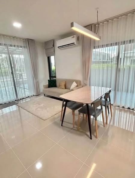 พลีโน่ สุขุมวิท-บางนา 3 Pleno Sukhumvit-Bangna 3
