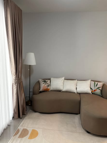 living room and bedroom of พลีโน่ สุขุมวิท-บางนา 3 Pleno Sukhumvit-Bangna 3