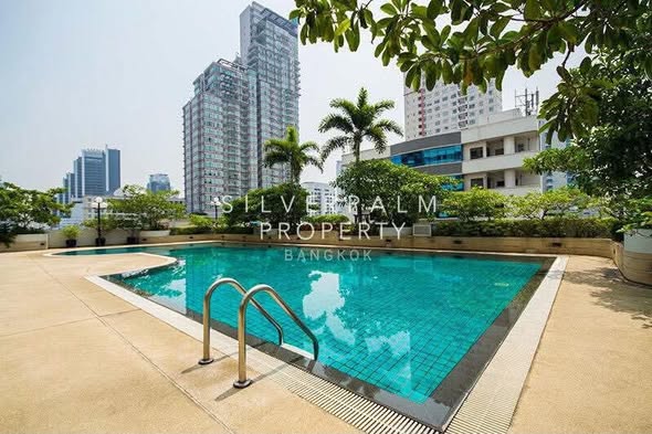 pool of 39living