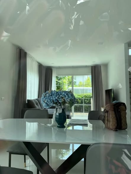living room and room interior of แกรนดิโอ บางนา กม.5