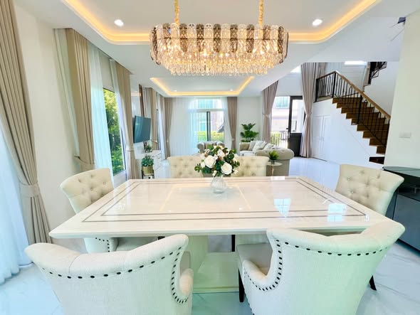 room interior of แกรนดิโอ บางนา กม.5