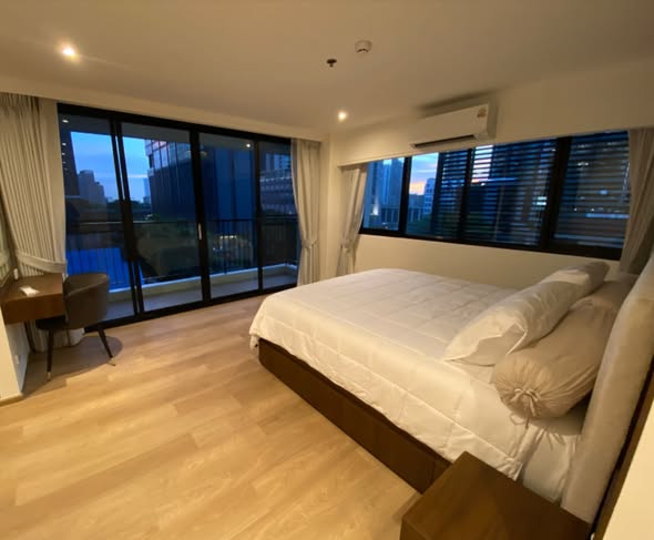 bedroom of 59 Heritage