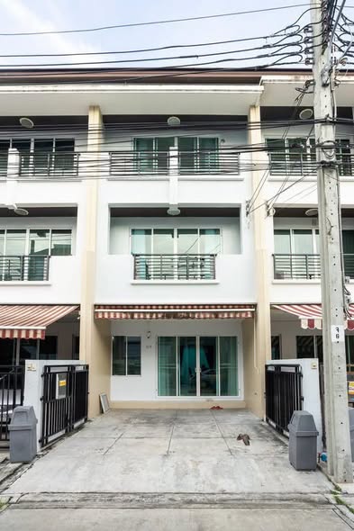 บ้านกลางเมือง ลาดพร้าว 71