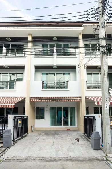 บ้านกลางเมือง ลาดพร้าว 71
