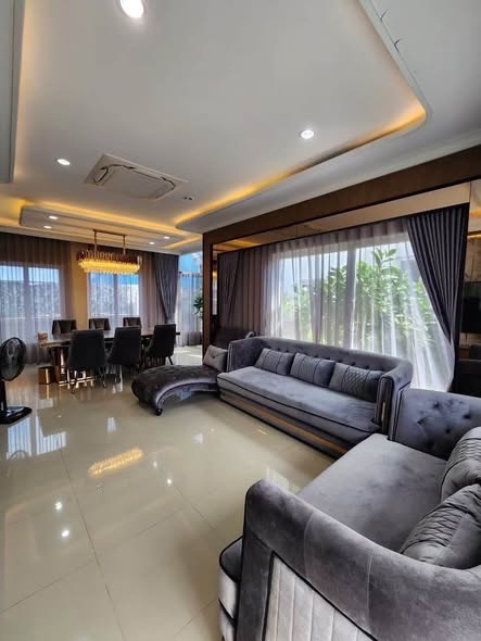 bedroom and living room of แกรนดิโอ วิภาวดี-รังสิต – Grandio Vibhavadi-Rangsit