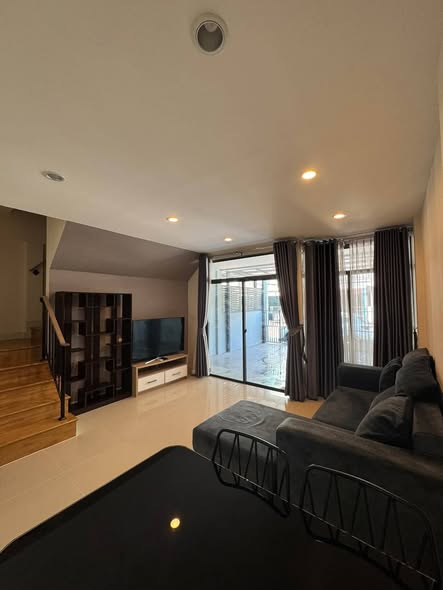 living room of เวิร์ฟ พระราม 9 (Verve Rama9)