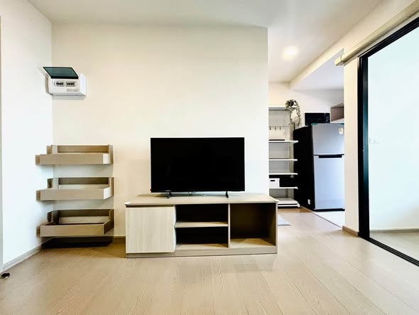 living room and room interior of กู้ดเดย์ สุขุมวิท 93 Good Day Sukhumvit 93