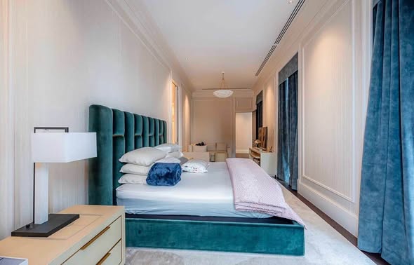 bedroom of 98 Wireless