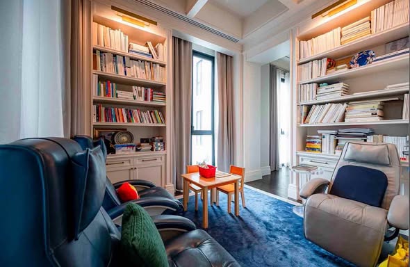 living room of 98 Wireless