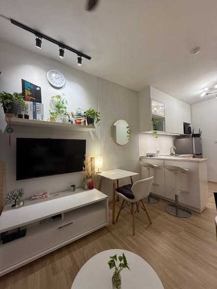 living room and bathroom of A Space ID Asok-Ratchada