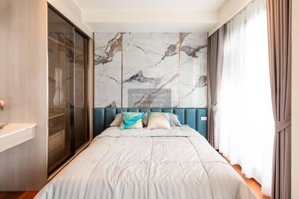 bedroom of Altitude Symphony