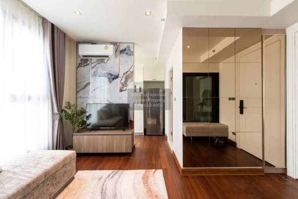 bedroom and room interior and bathroom of Altitude Symphony