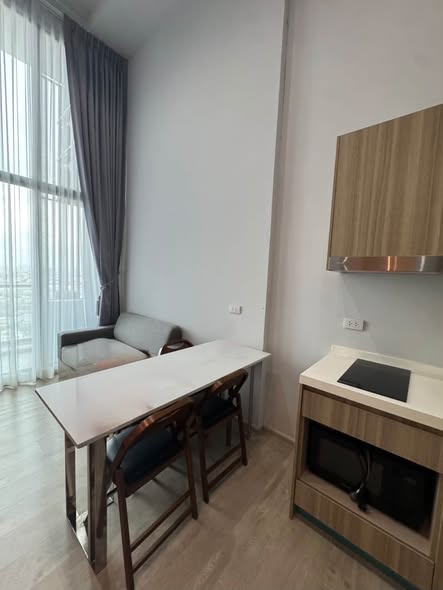 Altitude Unicorn Sathorn