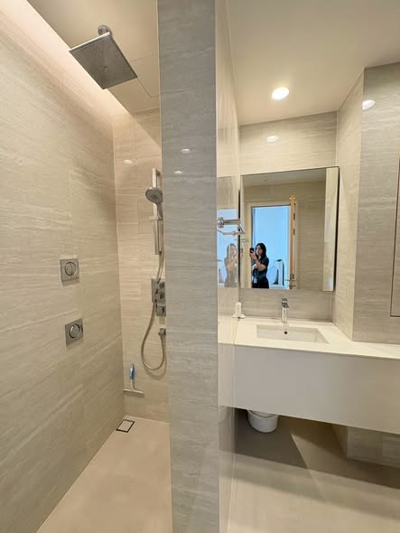 bathroom of ANIL Sathorn 12