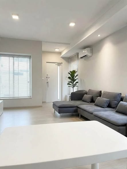 living room of Anya Bangna – Ramkamhaeng 2