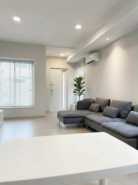 living room of Anya Bangna – Ramkamhaeng 2