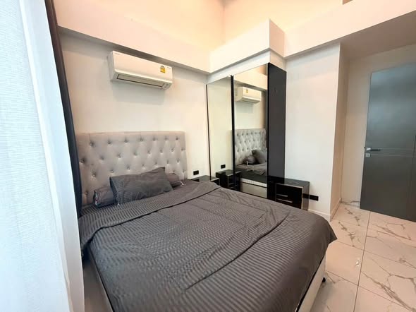bedroom of Arcadia Millennium Tower