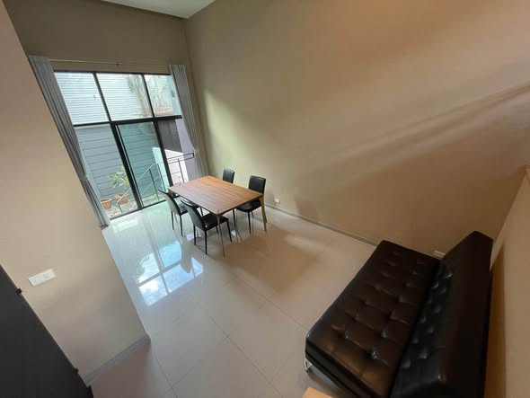 room interior of Arden Phatthanakan
